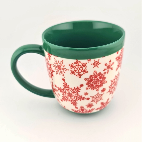 Hallmark's Holiday Grandma Cup Mug - Picture 2 of 4